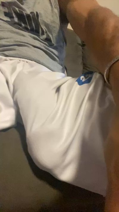 Watch Wizard Kelly's leaked NSFW video on TwXstars