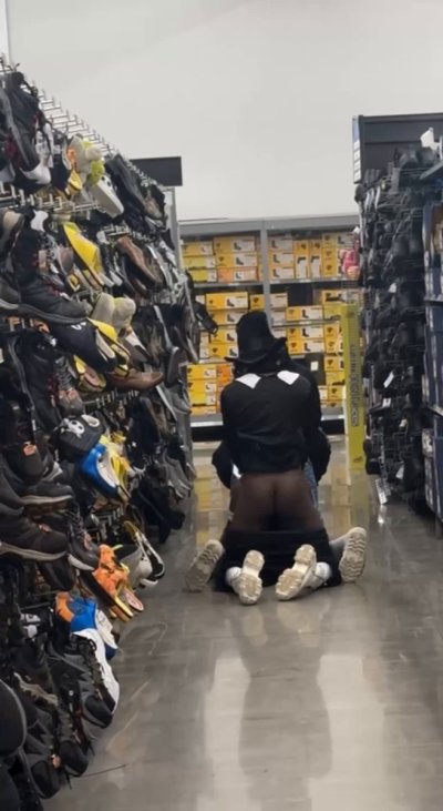 Watch Gibby 🤡's leaked NSFW video on TwXstars