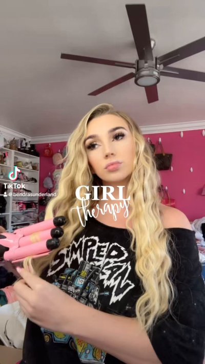 Watch Kendra Sunderland's leaked NSFW video on TwXstars