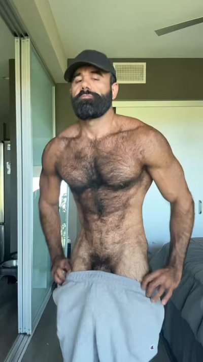 Watch IG: PersianWolf2.0 🐺's leaked NSFW video on TwXstars