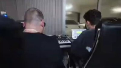 Watch FearBuck's leaked NSFW video on TwXstars