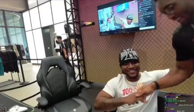 Watch FearBuck's leaked NSFW video on TwXstars