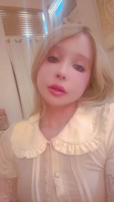 Watch Sarina Valentina's leaked NSFW video on TwXstars