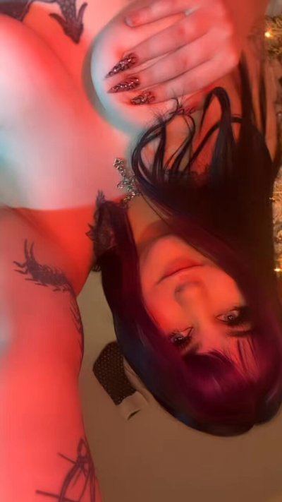 Watch Jen 💜's leaked NSFW video on TwXstars