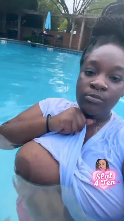 Watch Slut4Ten 👅's leaked NSFW video on TwXstars