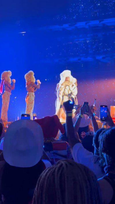 Watch Bronze Papí ✨'s leaked NSFW video on TwXstars