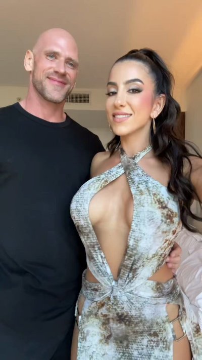 Watch LTP's leaked NSFW video on TwXstars