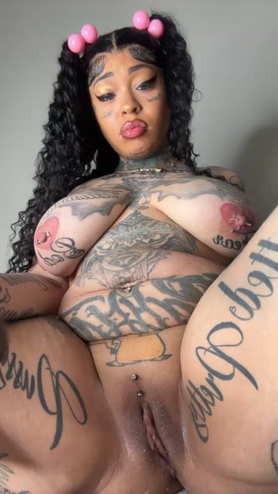 Watch BigKaayBrazy's leaked NSFW video on TwXstars