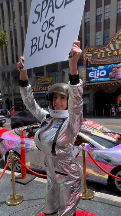 Watch ANGELA WHITE's leaked NSFW video on TwXstars