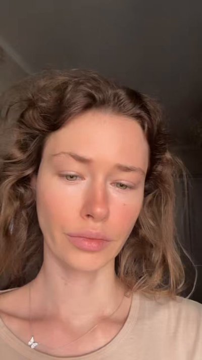 Watch Oksi Roxi's leaked NSFW video on TwXstars