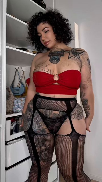 Watch Azita's leaked NSFW video on TwXstars