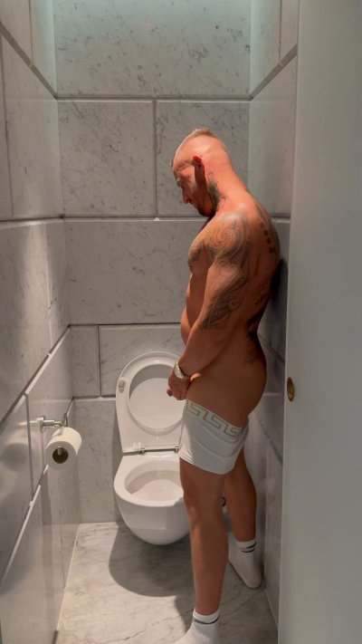 Watch BigLiamXXX's leaked NSFW video on TwXstars