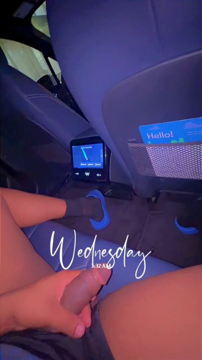 Watch SUCKMYPOLLA's leaked NSFW video on TwXstars