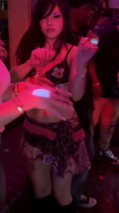 Watch linabob's leaked NSFW video on TwXstars