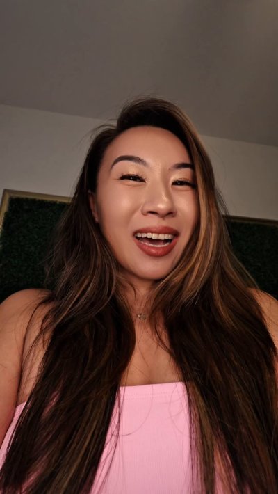 Watch KIMMY KIMM's leaked NSFW video on TwXstars