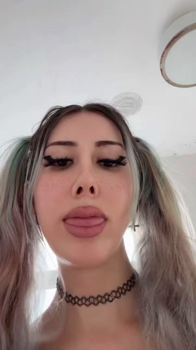 Watch ♡pillow♡'s leaked NSFW video on TwXstars