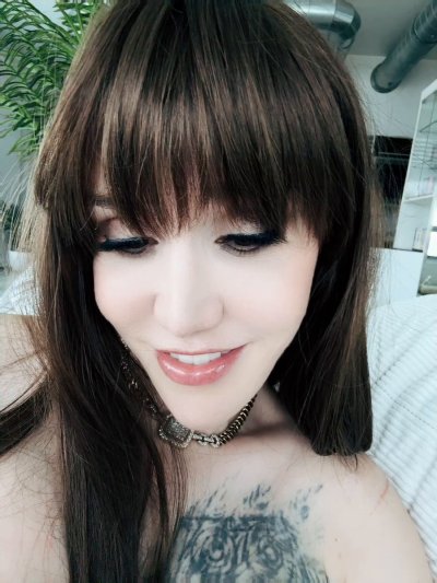 Watch Lena Moon's leaked NSFW video on TwXstars