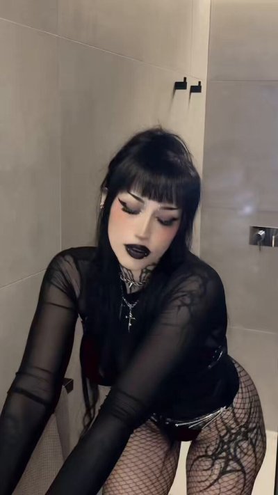 Watch nordlys's leaked NSFW video on TwXstars