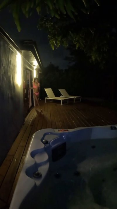 Watch Gianna Dior's leaked NSFW video on TwXstars