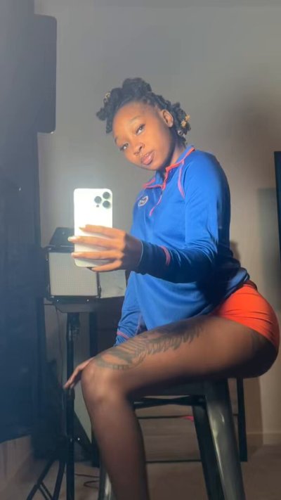 Watch Ritaa Bang's leaked NSFW video on TwXstars