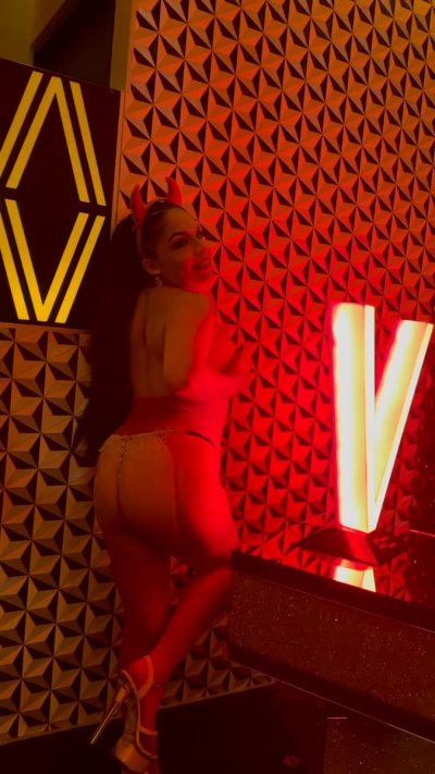 Watch Coquetasexy3's leaked NSFW video on TwXstars