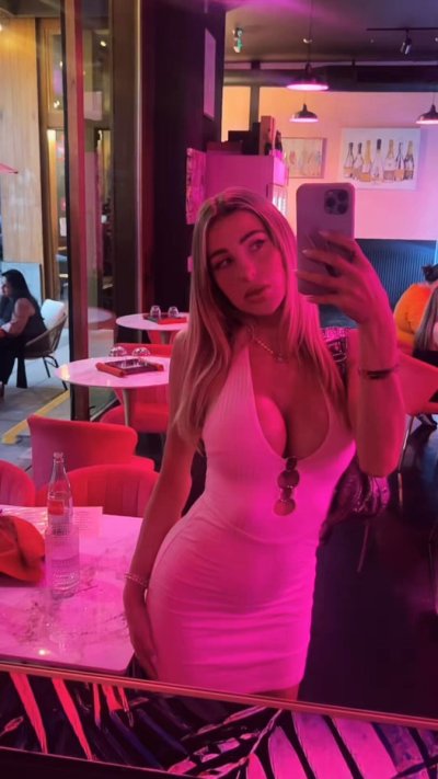 Watch azul_hermosa's leaked NSFW video on TwXstars