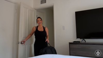 Watch ANGELA WHITE's leaked NSFW video on TwXstars
