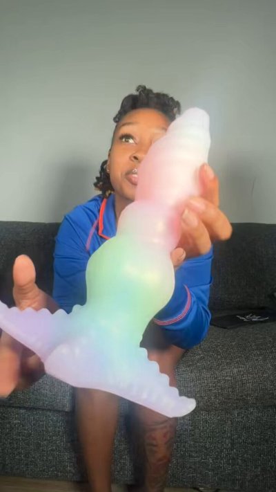 Watch Ritaa Bang's leaked NSFW video on TwXstars