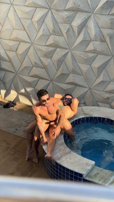 Watch Alejo Ospina's leaked NSFW video on TwXstars