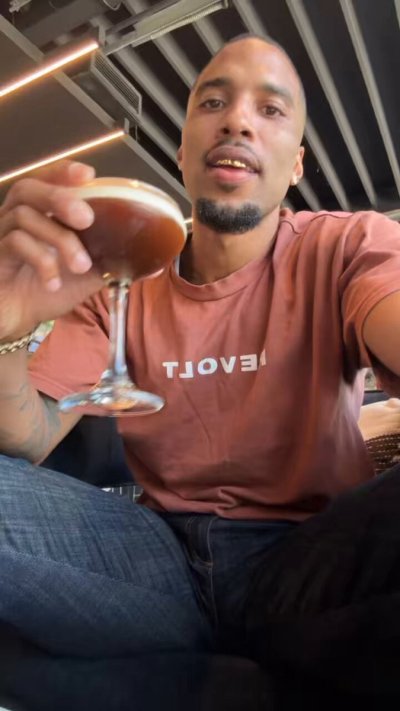 Watch 17th Chariot's leaked NSFW video on TwXstars