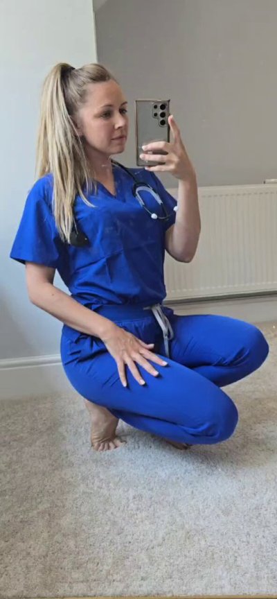 Watch Becky 💕's leaked NSFW video on TwXstars