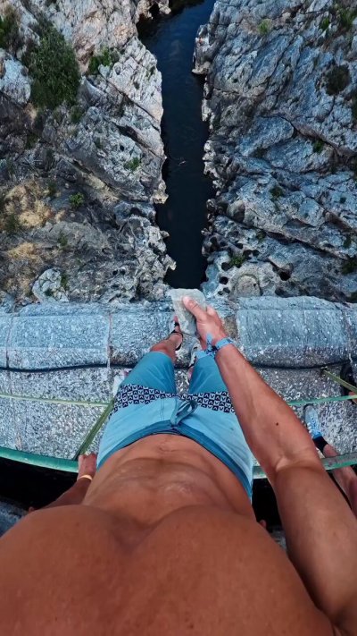 Watch Wall Street Mav's leaked NSFW video on TwXstars