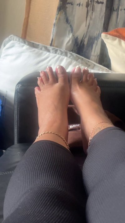 Watch laddy Redd LLC's leaked NSFW video on TwXstars