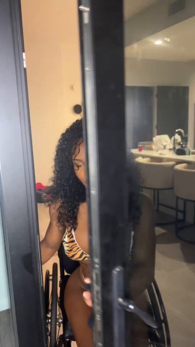 Watch Milan🤍's leaked NSFW video on TwXstars