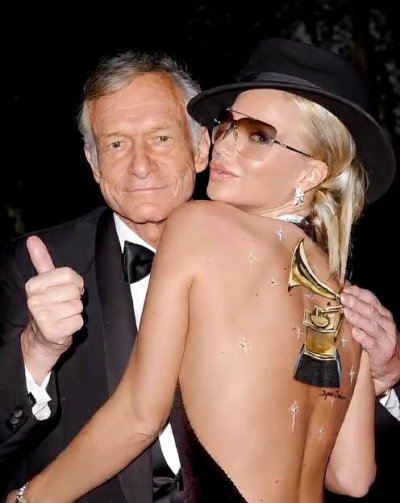 Watch ZOSTAR's leaked NSFW video on TwXstars