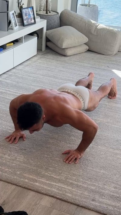 Watch AMIR🤴🏻's leaked NSFW video on TwXstars