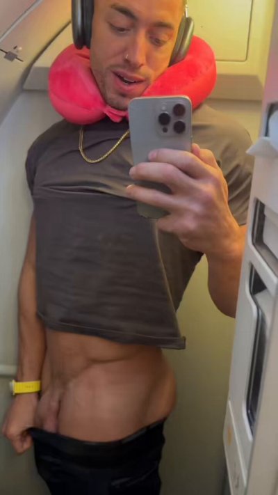 Watch Hayden Monteleone's leaked NSFW video on TwXstars