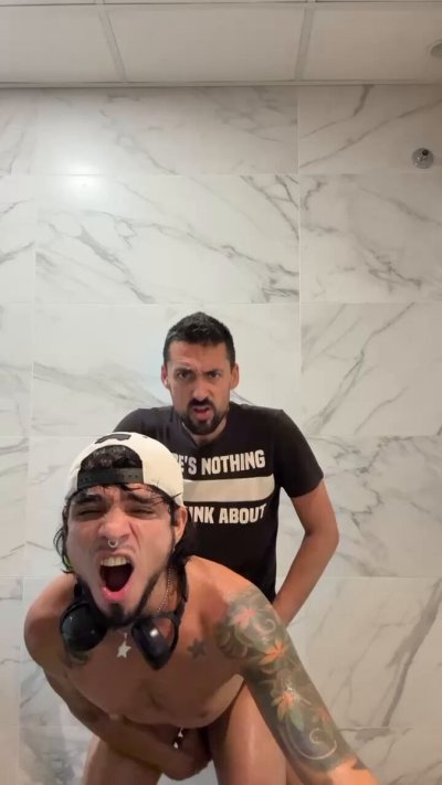 Watch Liam Harding 500k's leaked NSFW video on TwXstars