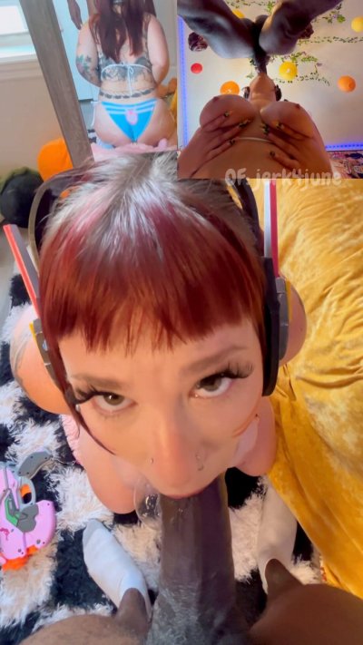 Watch 𝘾𝙐𝙈 𝘿𝙐𝙈𝙋's leaked NSFW video on TwXstars