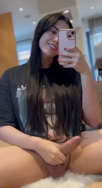 Watch DreamTGirlz's leaked NSFW video on TwXstars