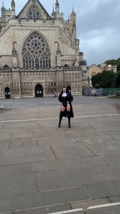 Watch 𝐌𝐢𝐬𝐭𝐫𝐞𝐬𝐬 𝐋𝐨𝐥𝐢𝐭𝐚 𝐇𝐮𝐬𝐡's leaked NSFW video on TwXstars