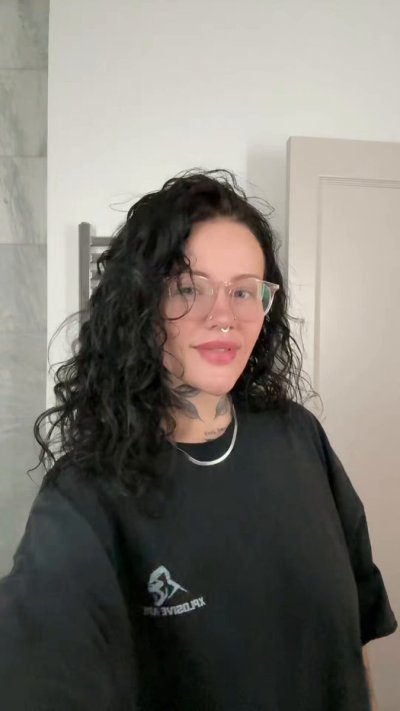 Watch NIAMH VELVET 55% OFF's leaked NSFW video on TwXstars