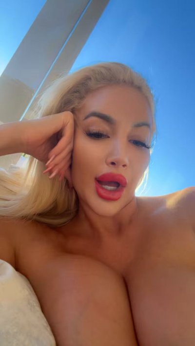 Watch Nicolette Shea's leaked NSFW video on TwXstars