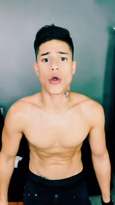 Watch Angel Castillo's leaked NSFW video on TwXstars