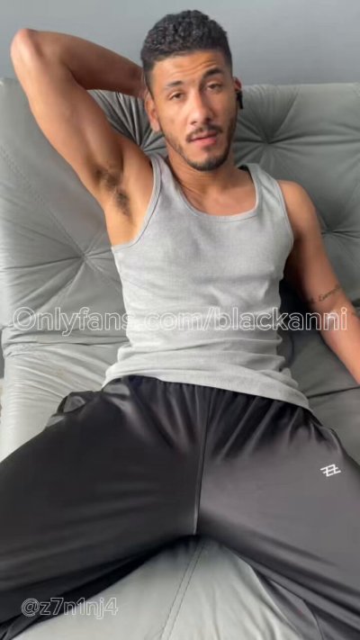 Watch Zel's leaked NSFW video on TwXstars