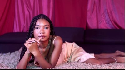 Watch ༺ AMARA ༻'s leaked NSFW video on TwXstars