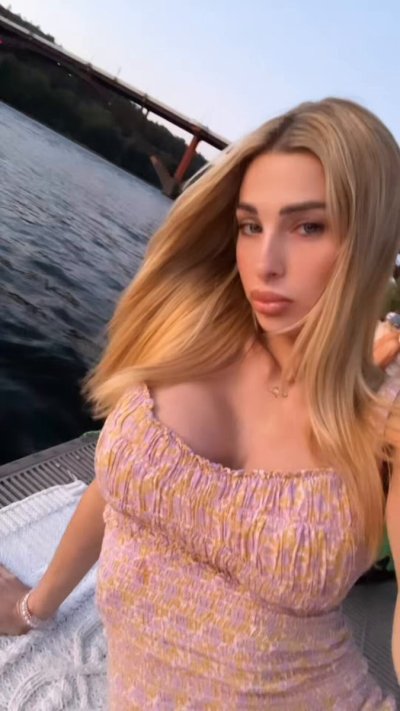 Watch azul_hermosa's leaked NSFW video on TwXstars