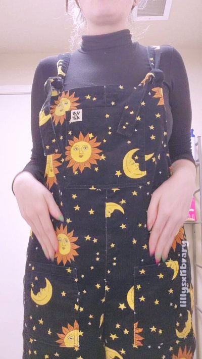 Watch 𝐋𝐢𝐥𝐥𝐲'𝐬 𝐋𝐢𝐛𝐫𝐚𝐫𝐲 ✨𝟓𝟎% 𝐨𝐟𝐟!✨'s leaked NSFW video on TwXstars