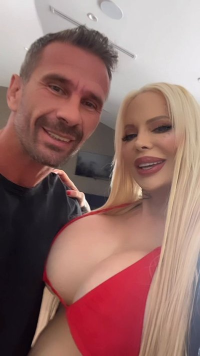 Watch SABRINA SABROK's leaked NSFW video on TwXstars