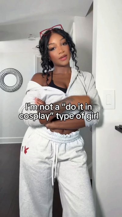 Watch kay 🐻 bear's leaked NSFW video on TwXstars